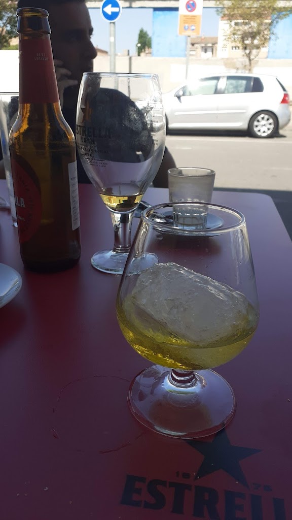Bar Parking 2 — Comida y bebida
