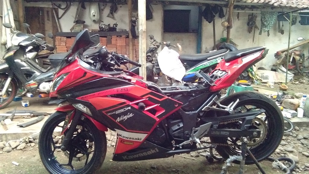 Abah bengkel motor