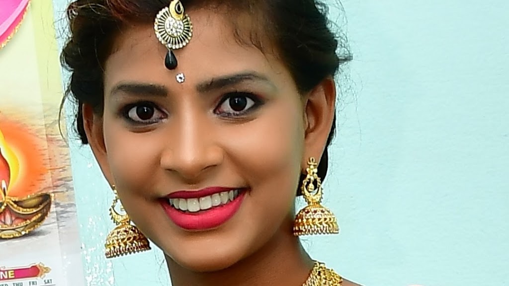 Liyana Beauty Parlour Beauty Parlour In Vijayawada Beautician Course In Vijayawada