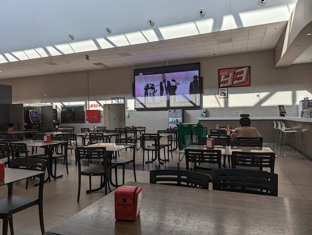 E.S bonArea Reus — Interior
