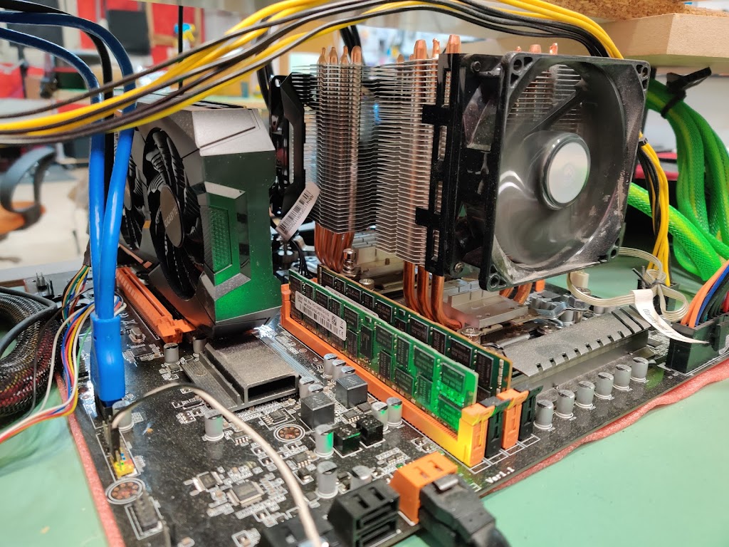 Personal Computer Assistance SL.