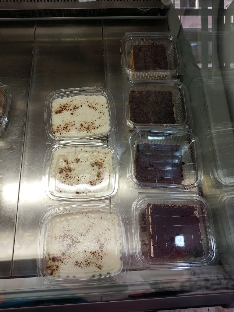 Pollos Carlos (pollo callosino ) — Ambiente