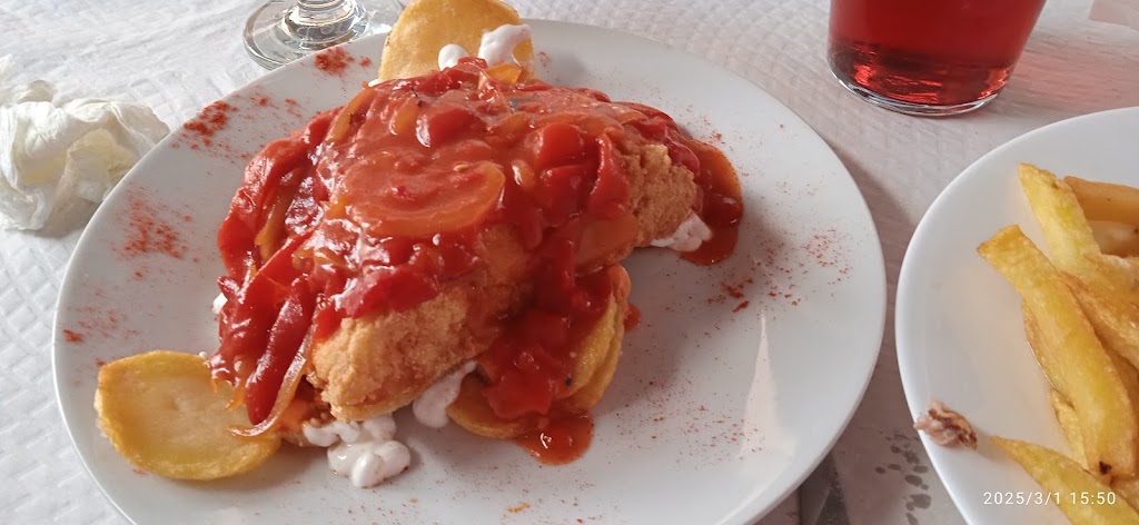 El Rinconcito — Comida y bebida
