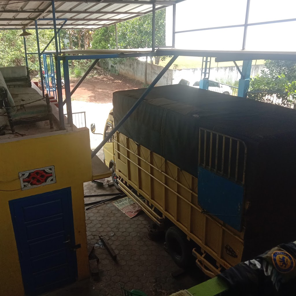 Bengkel Mobil Bintang Motor