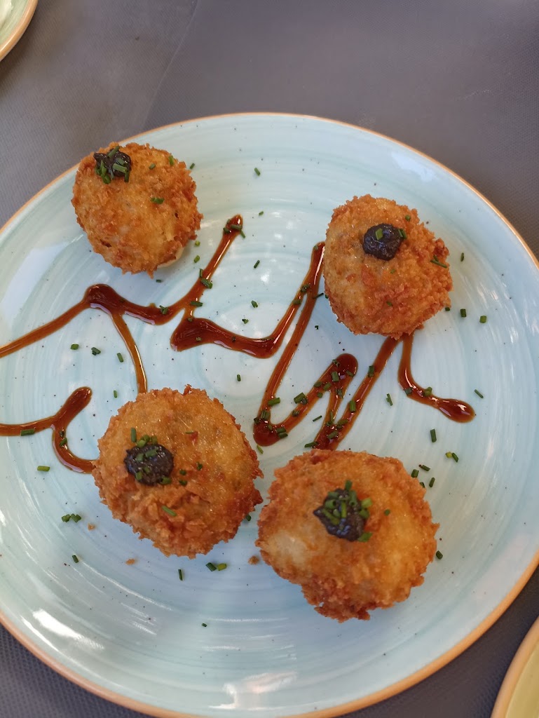 Rockabilly gastrobar — Comida y bebida