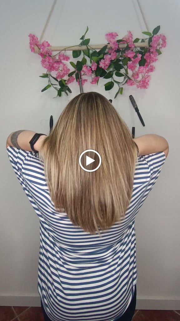 Mireia Castells Peluqueria Curly Sabadell — Videos