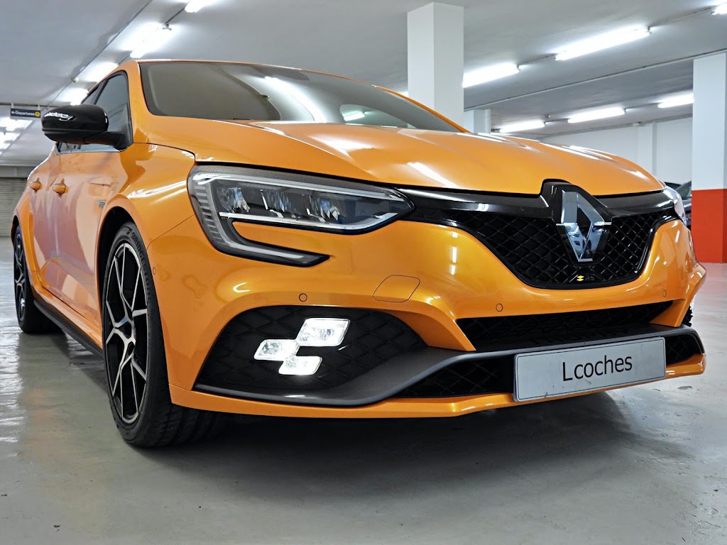 LCOCHES - Tu primer coche — Interior