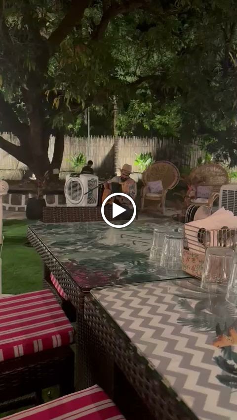 Kiki's Restobar, Alibaug