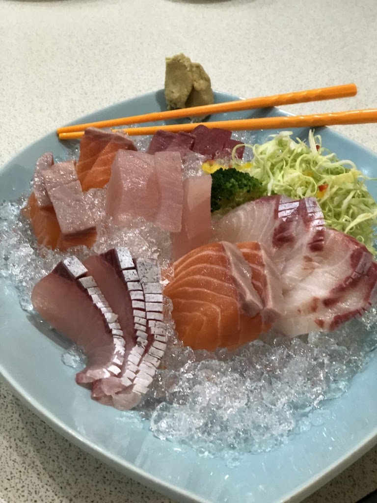 上班中日式料理 的照片