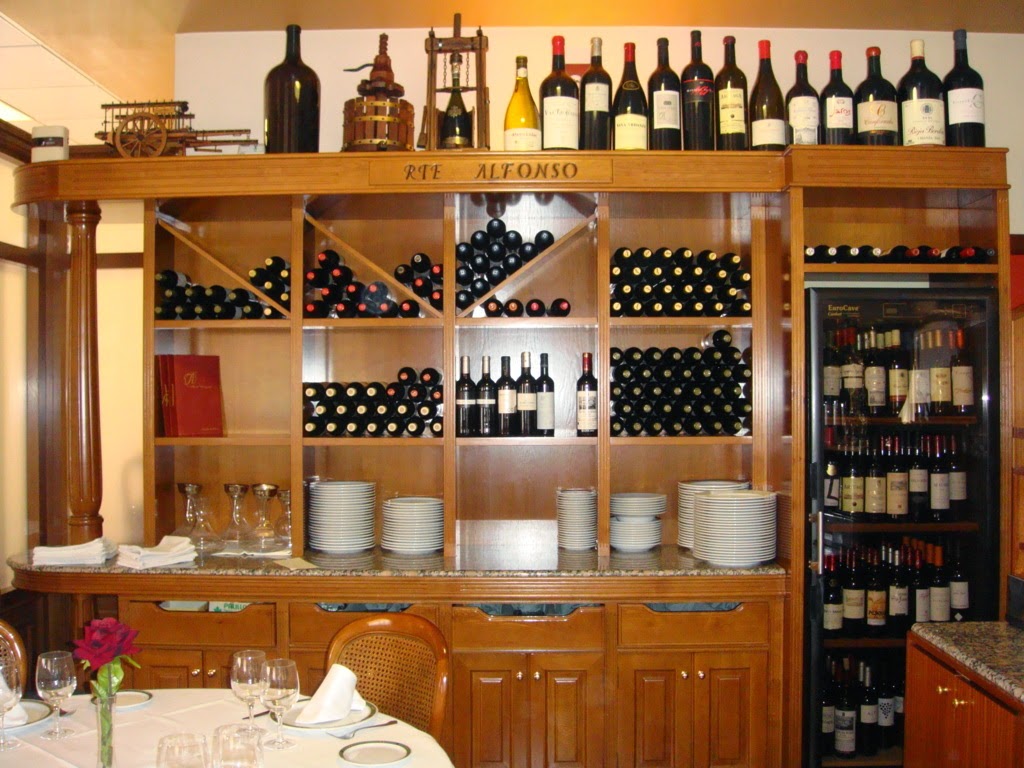 Alfonso Restaurante — Ambiente