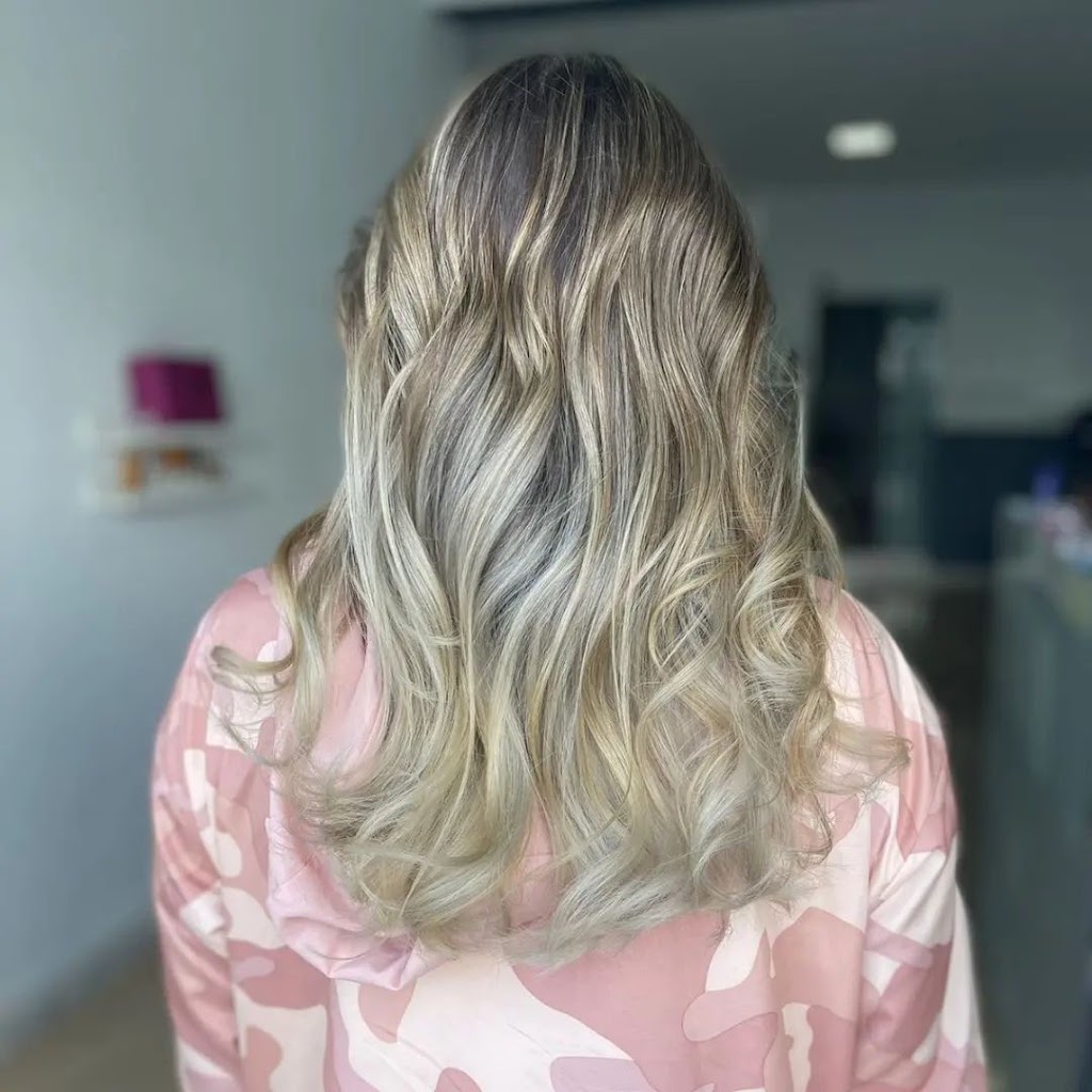 Anni Bermudez Centro De Belleza — Del propietario