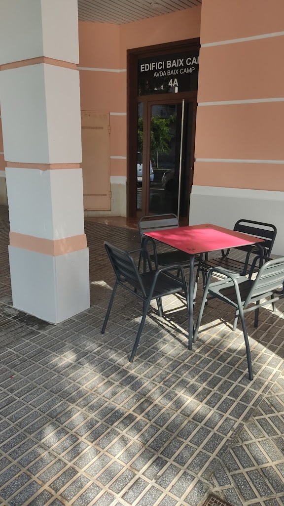 Bar-Cafeteria Moncami — Ambiente
