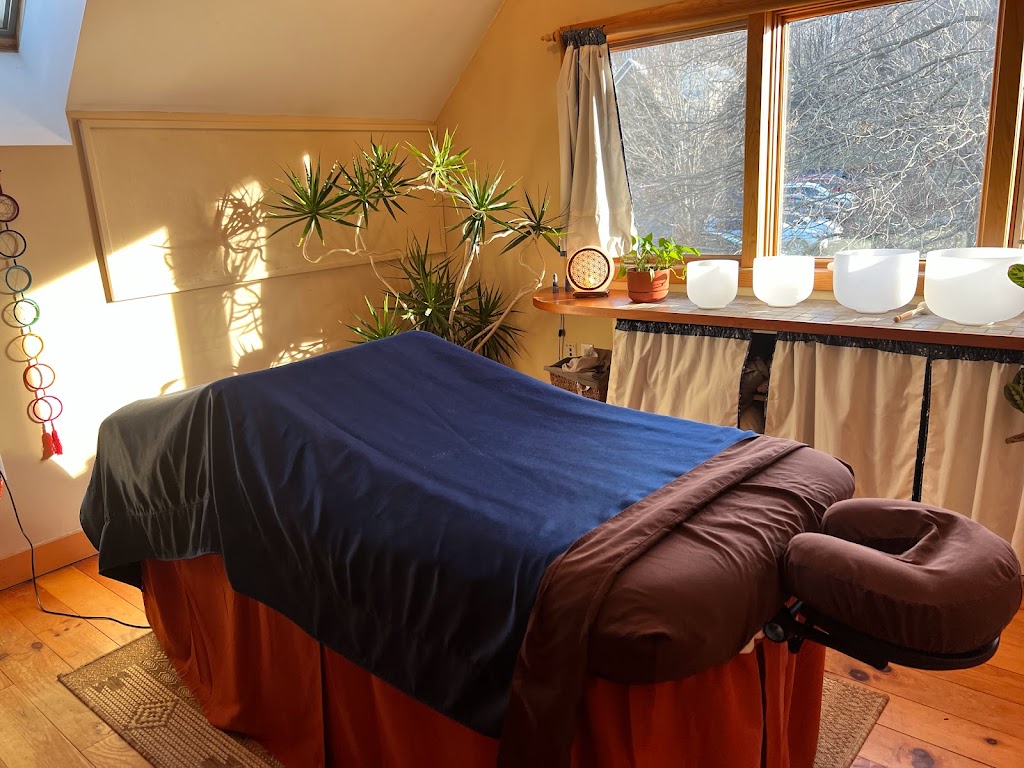 Massage therapist in Amherst