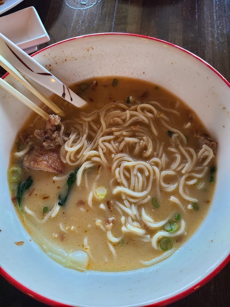 Red Bar Sushi & Best Thai Kitchen