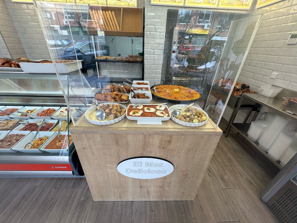 El Mas Delicioso — Ambiente