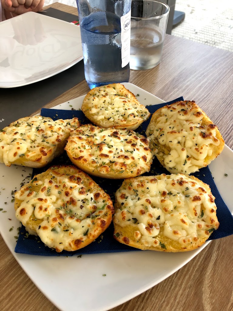 Mamma di napoli — Comida y bebida