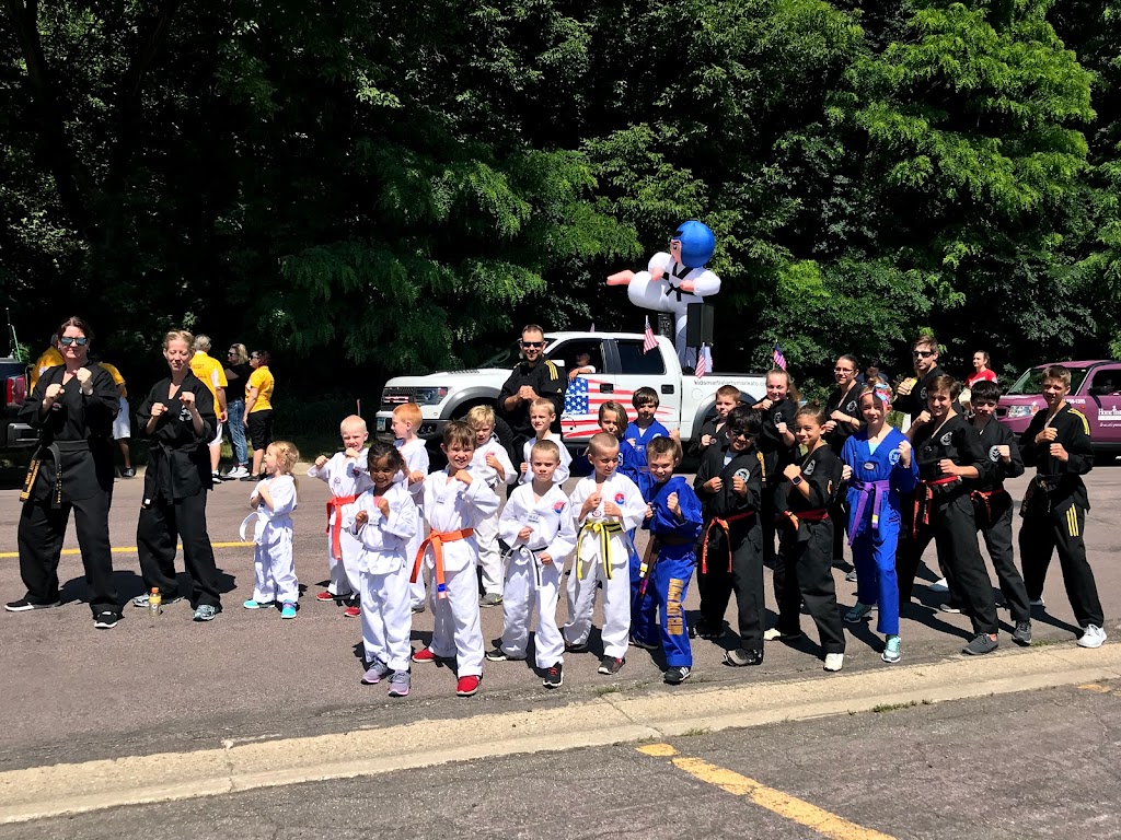  Lee's Champion Tae Kwondo Academy