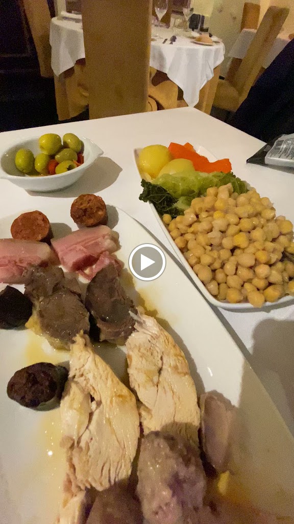 La Gabarra Cocina Vasca — Videos