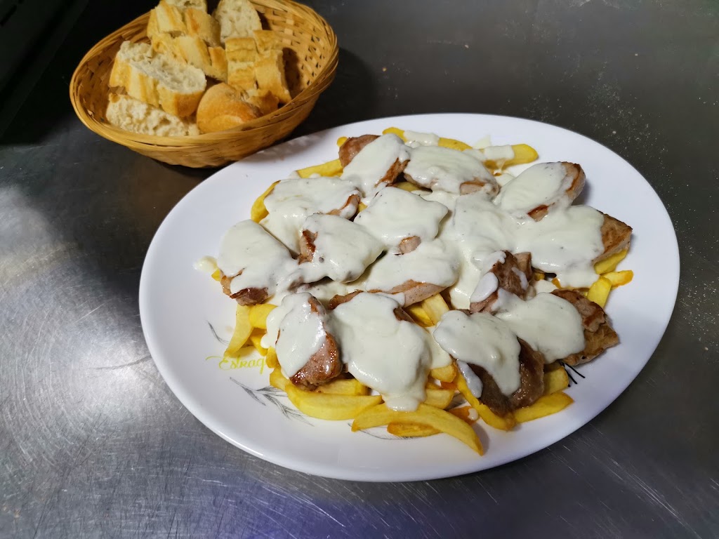 Cafe/Bar La Tostaita — Comida y bebida