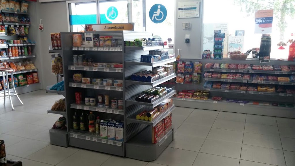 Estacion De Servicio El Helmantico S L — Interior