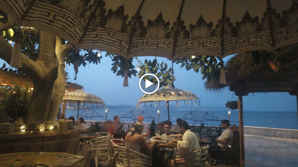 PIZZERIA In bocca al lupo. — Ambiente