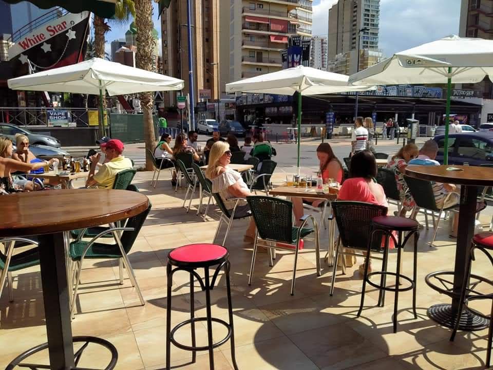 Andy's simply the best — Ambiente