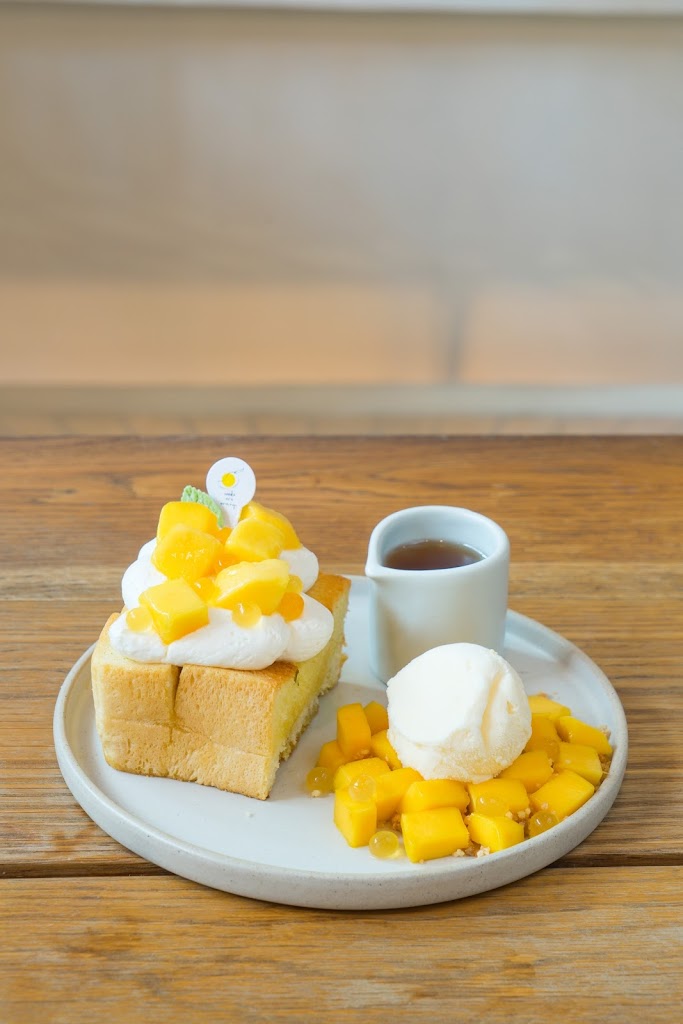 Make Me Mango Tha Tian's Photo/Menu