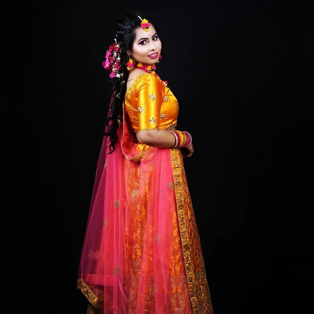 Shilp Beauty Parlour And School Of Hair And Cosmetology