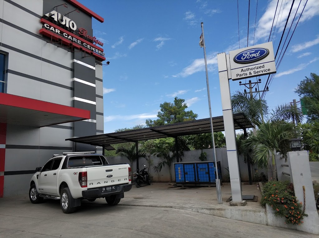 Ford Palu, Variasi, Cafe dan Cuci Mobil AUTO Boutique
