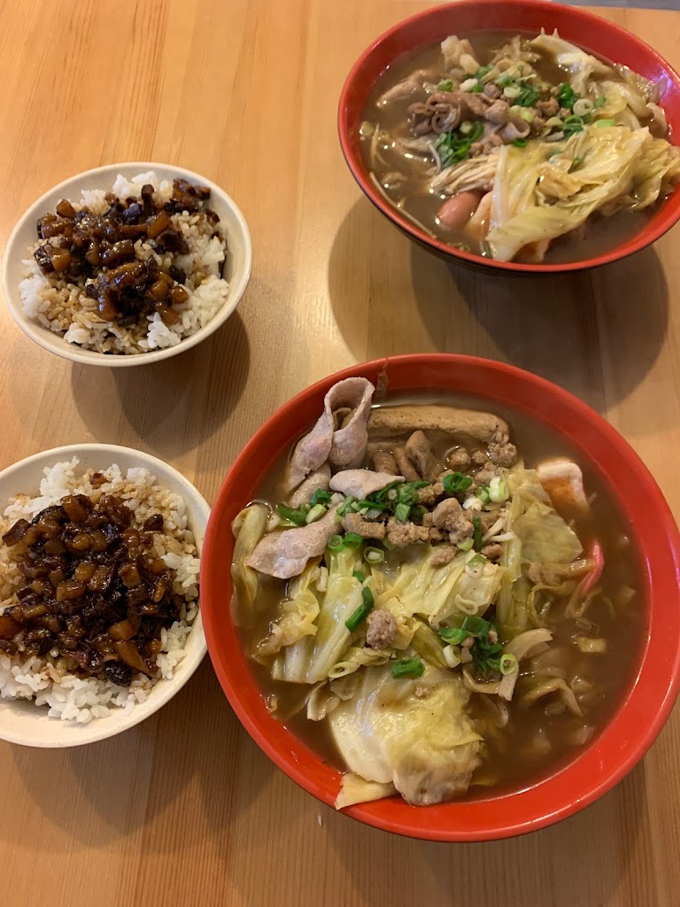 「善品百閣 麻辣鴨血臭豆腐 龍潭小吃｜美食餐廳推薦｜麻辣鍋｜cp值高｜吃午餐晚餐宵夜｜餐點外帶｜」 的照片
