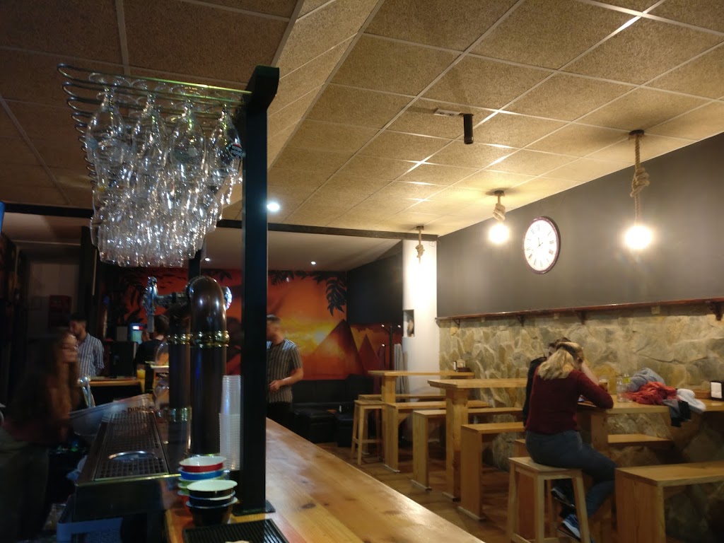 Osiris Cafe & bar — Ambiente