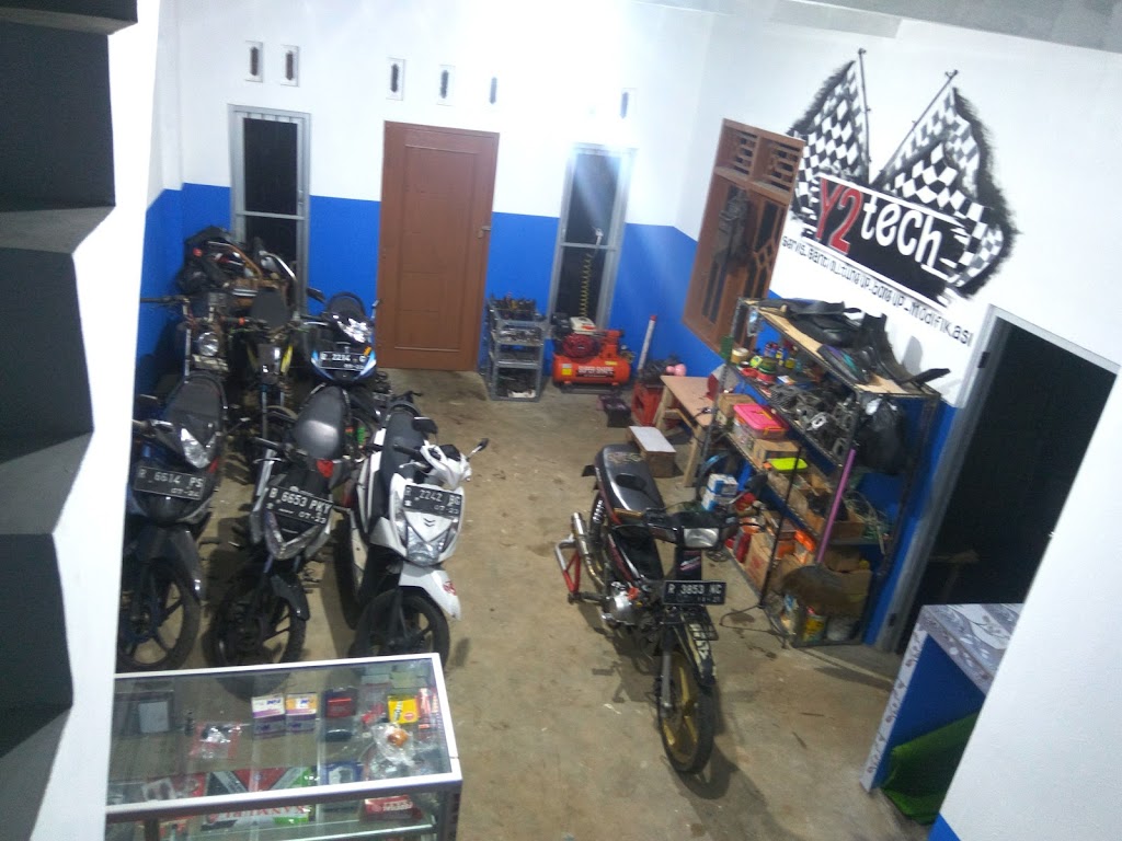 Y2 Tech Garage