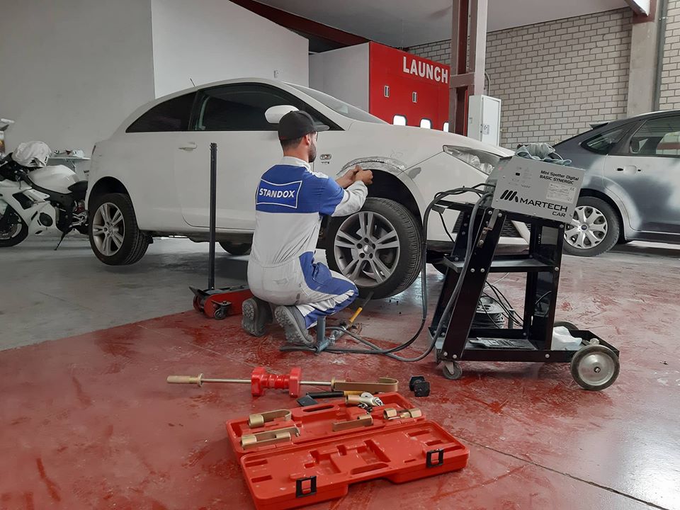 Talleres Aparcar S.L. — Del propietario