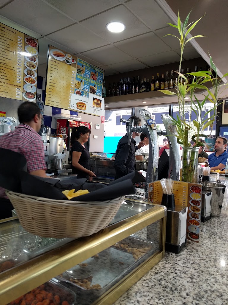 Restaurante Los Llanos — Ambiente