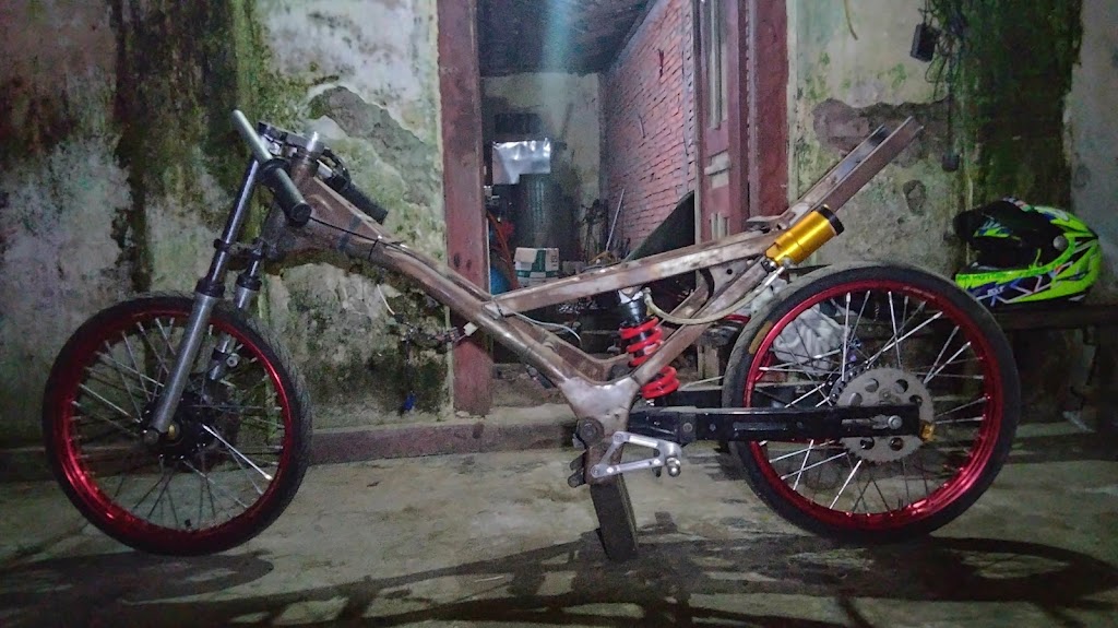 Bengkel mobil Akbar autoCAR