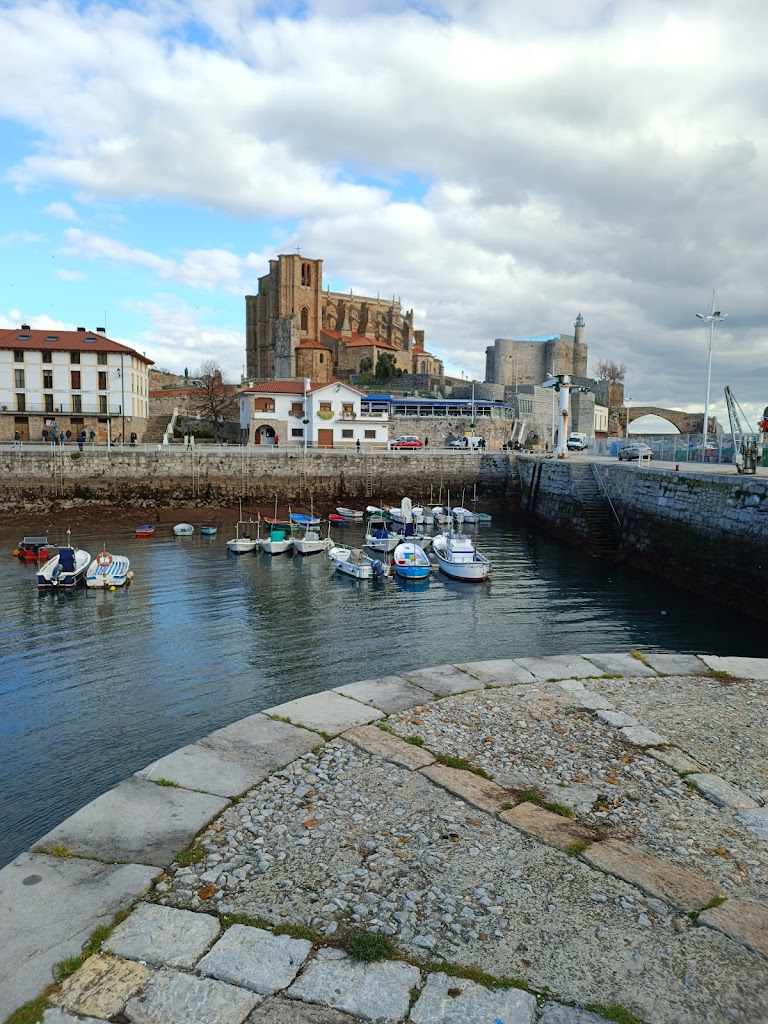 Puerto de Castro-Urdiales
