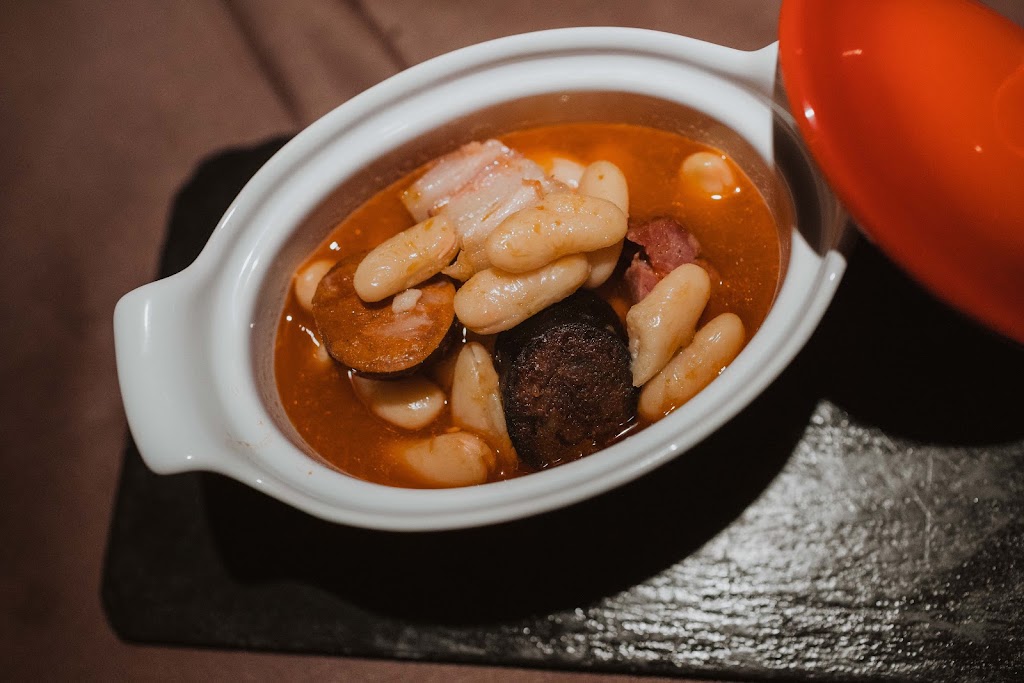Restaurante Ciudadela — Comida y bebida