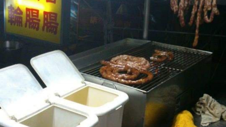 大埔財大腸香腸黑輪 的照片