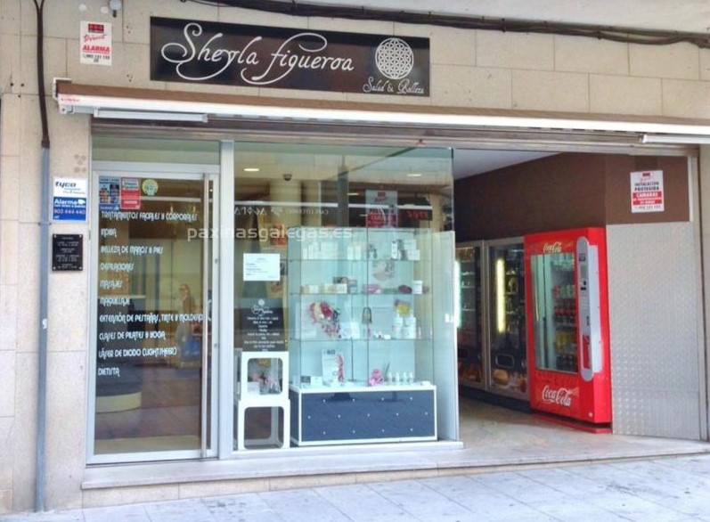 Sheyla Figueroa — Exterior