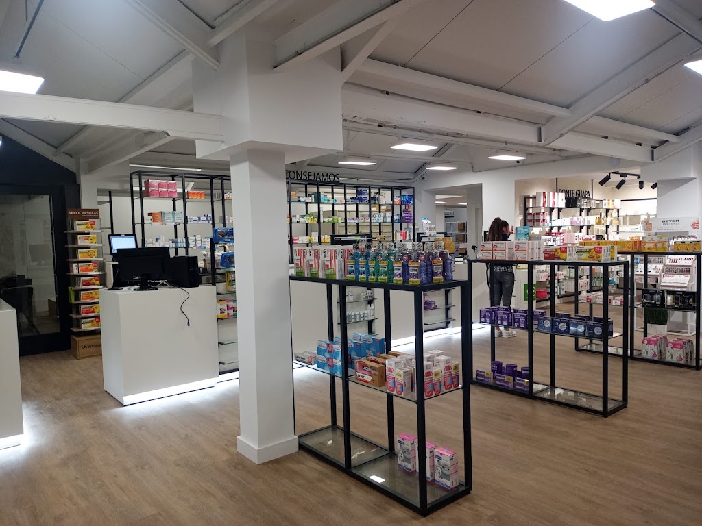 Farmacia Santa Catalina 24h — Del propietario