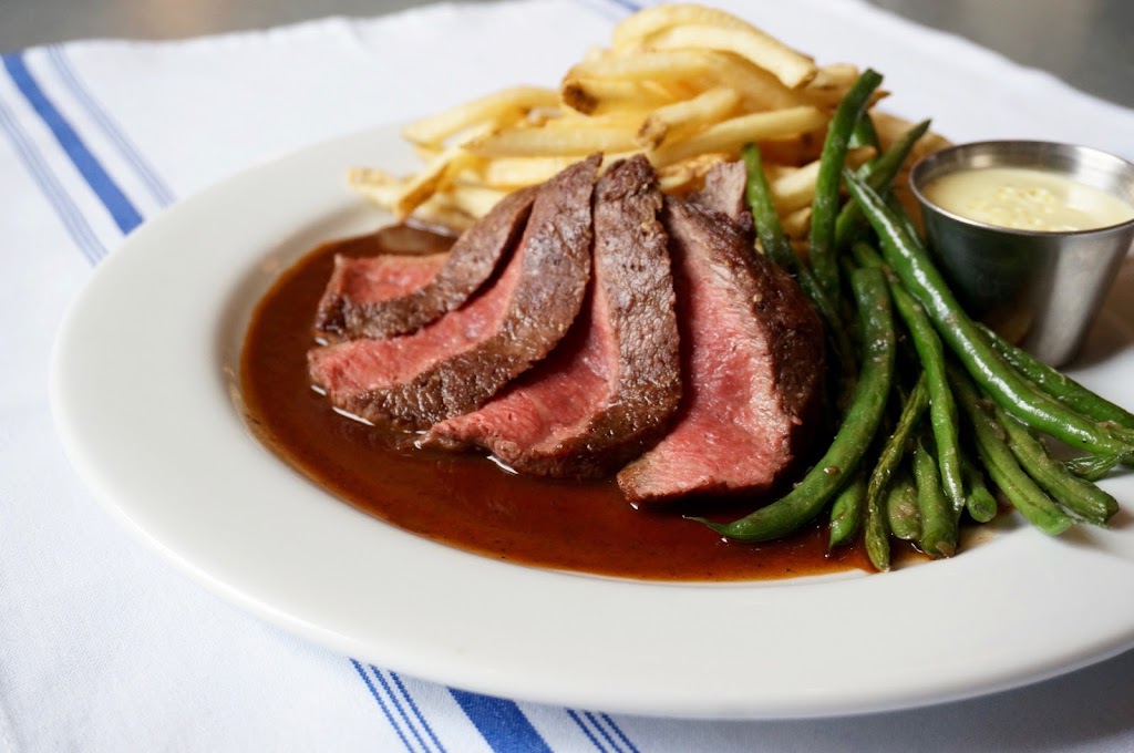  Le Reve Pâtisserie & Café