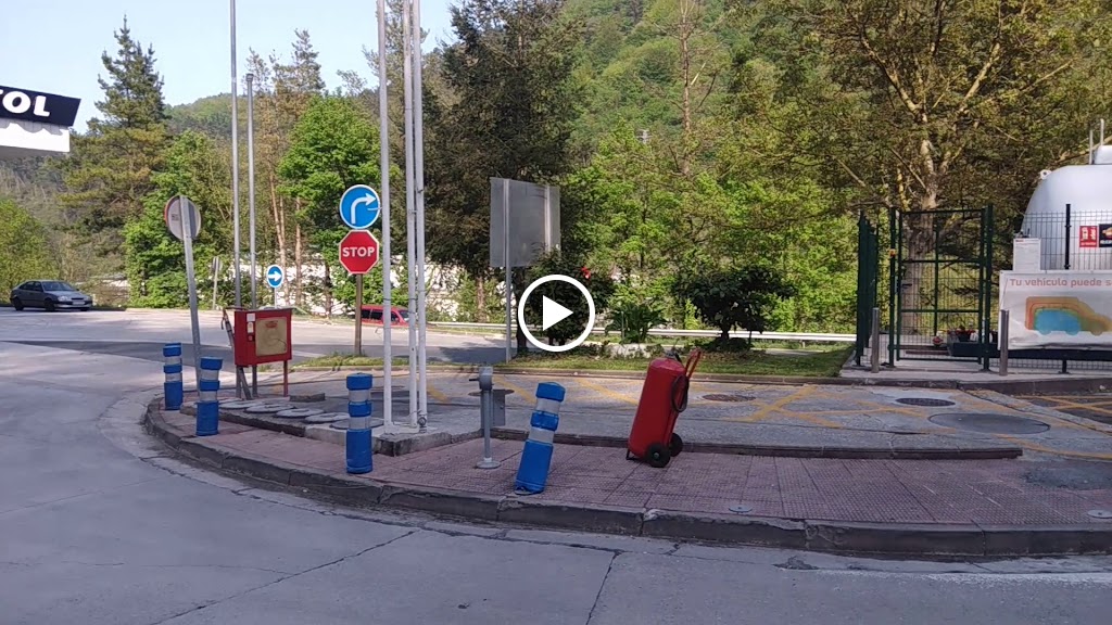 Area de Servicio de Tolosa — Videos