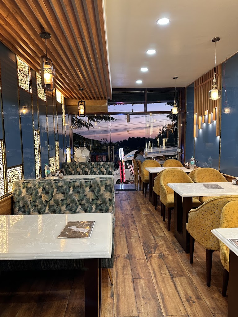 Food Safari Cafe Mcleod Ganj