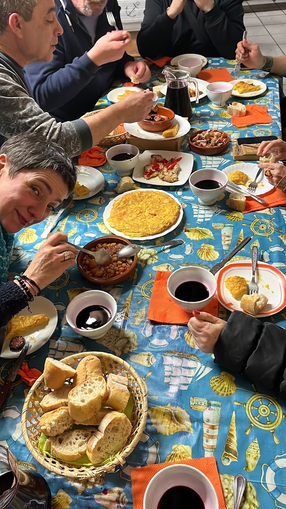 FURANCHO PANCHO — Comida y bebida