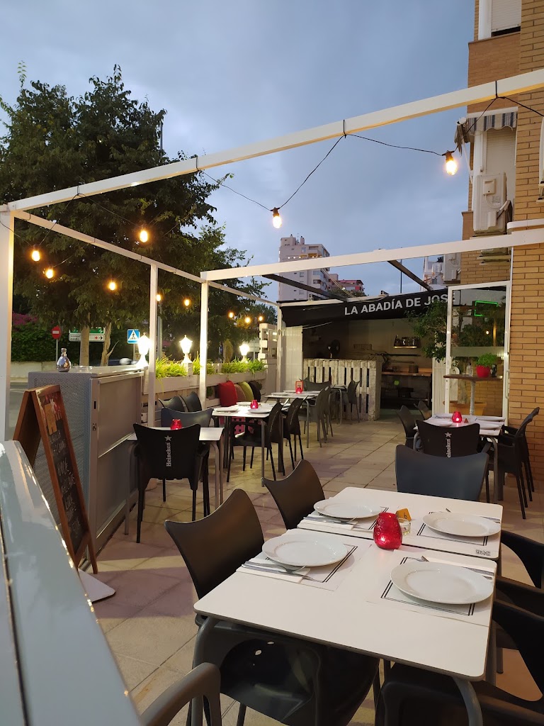 Restaurante La Abadia de Jose — Ambiente