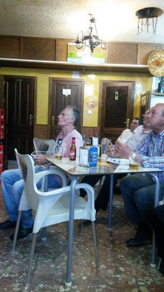 Bar Los 11 Hermanos — Ambiente