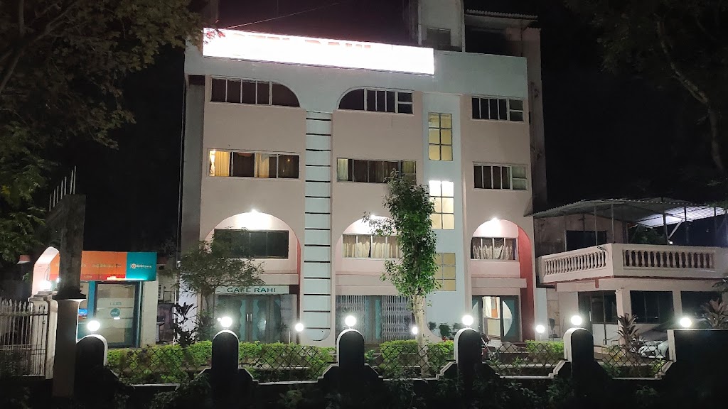 Hotel Rahi