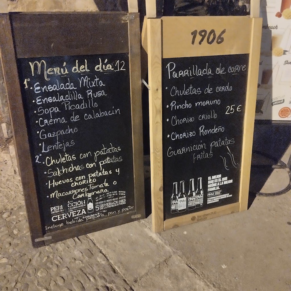 Terraza restaurante el castillo — Carta
