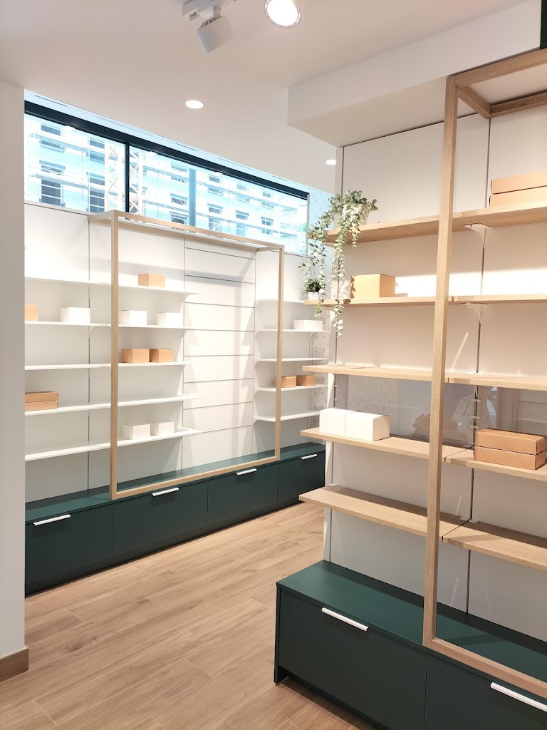 Farmacia La Botica de Lezkairu (Belen Cuadra)