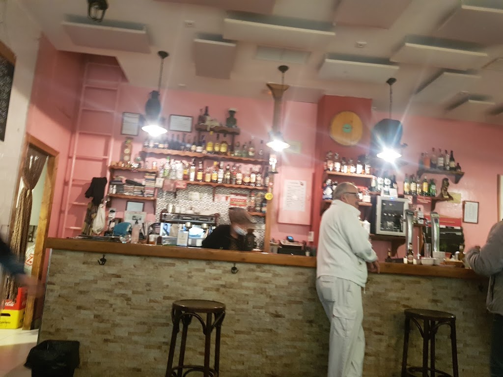 CAFE-BAR TROTACONVENTOS — Ambiente